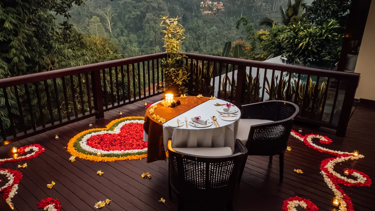 Romantic Jungle Private Dining