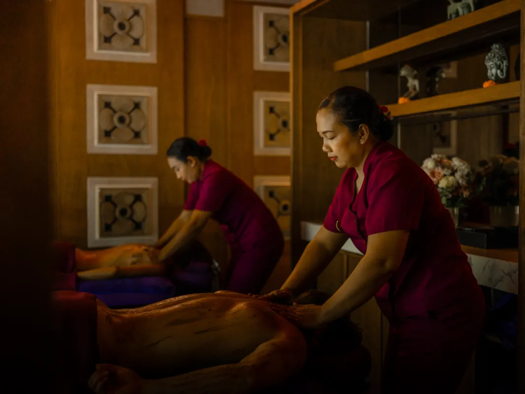 Balinese Bliss: Traditional Massage